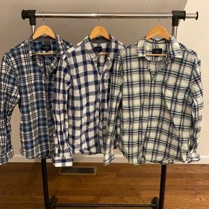 Lot of 3 American Eagle Button Down Shirts